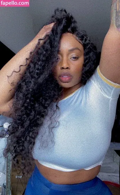 Jada Fire Onlyfans Photo Gallery 