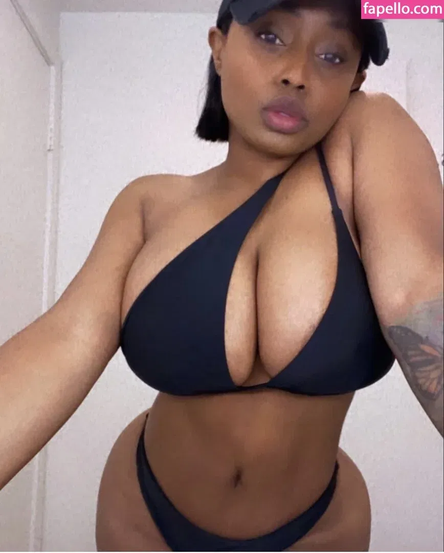 Jada Fire Onlyfans Photo Gallery 