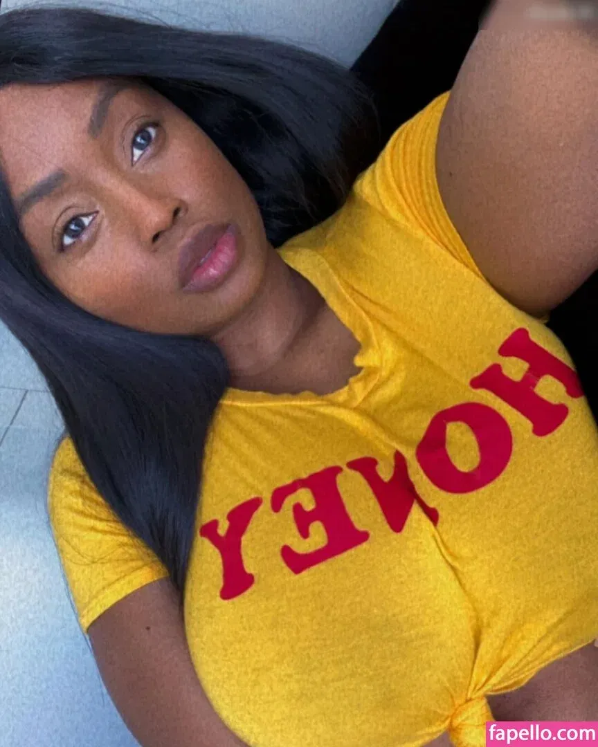 Jada Fire Onlyfans Photo Gallery 