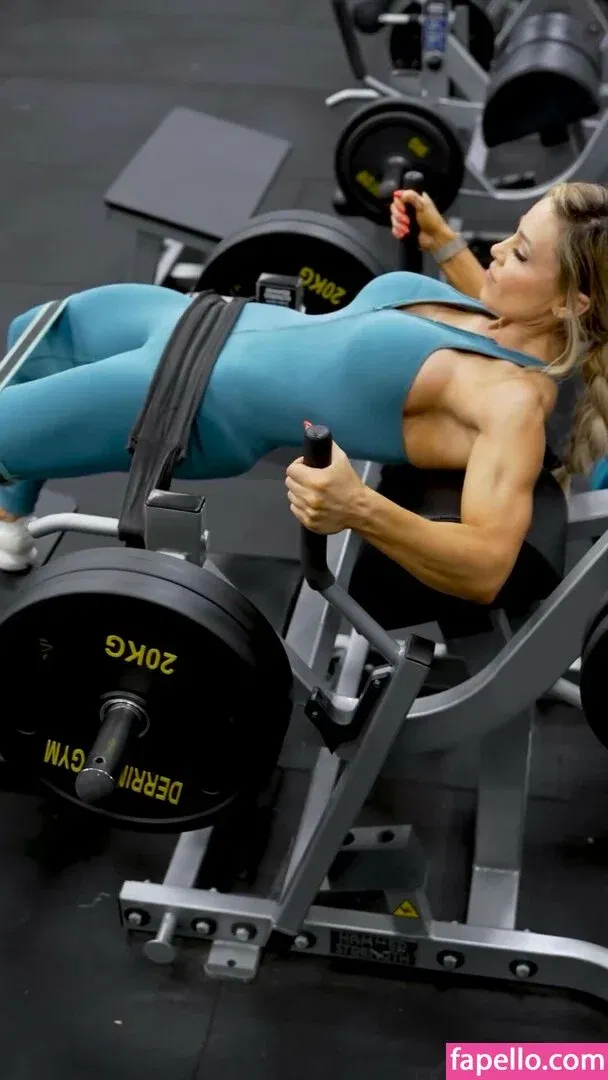 Stephanie Sanzo Onlyfans Photo Gallery 