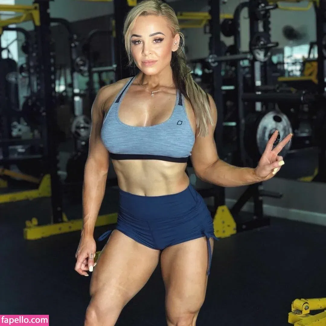 Stephanie Sanzo Onlyfans Photo Gallery 