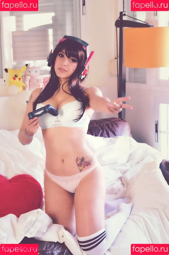 Shermie Cosplay Onlyfans Photo Gallery 
