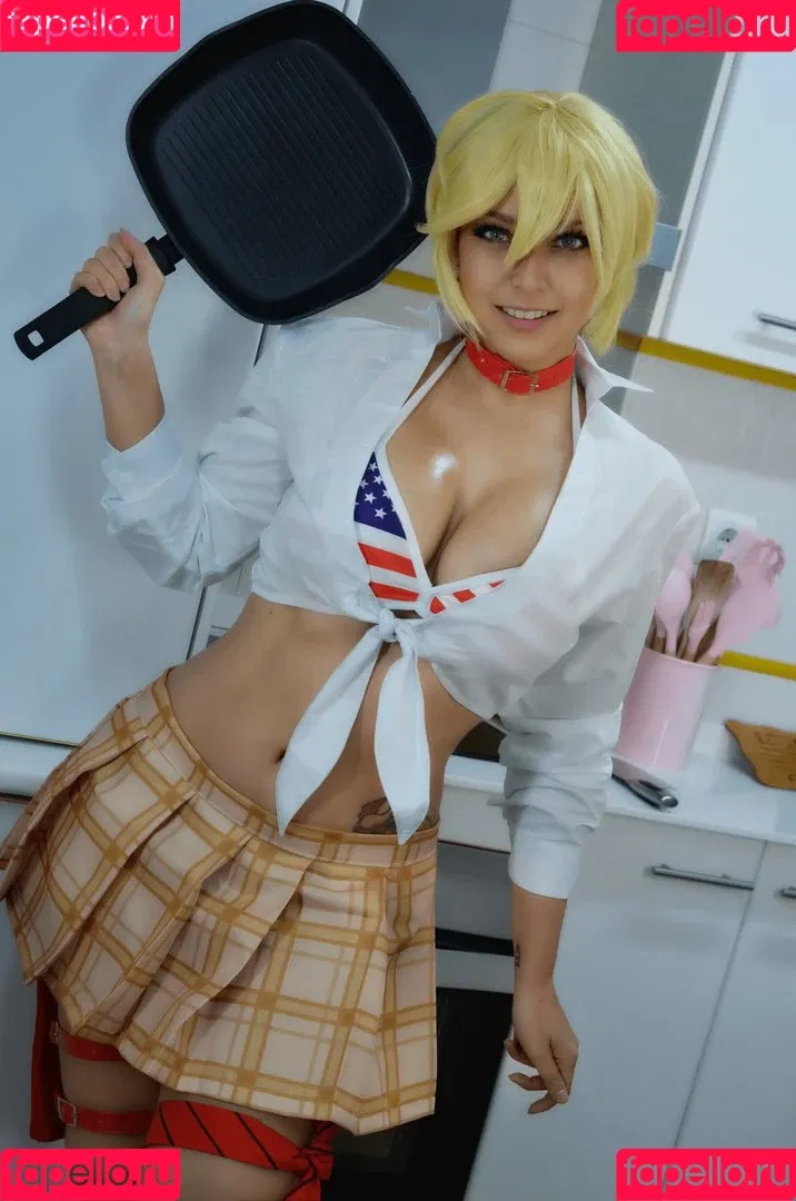 Shermie Cosplay Onlyfans Photo Gallery 