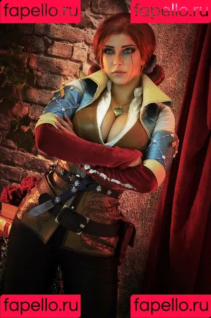 Shermie Cosplay Onlyfans Photo Gallery 