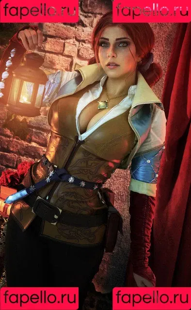 Shermie Cosplay Onlyfans Photo Gallery 