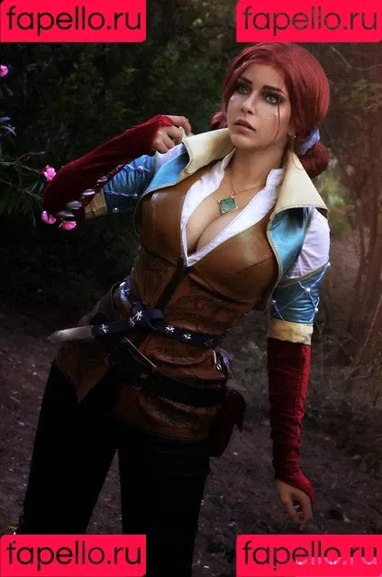 Shermie Cosplay Onlyfans Photo Gallery 
