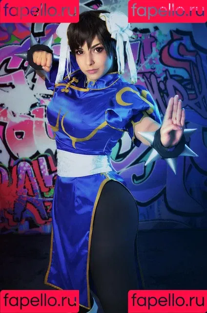 Shermie Cosplay Onlyfans Photo Gallery 