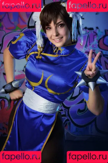 Shermie Cosplay Onlyfans Photo Gallery 