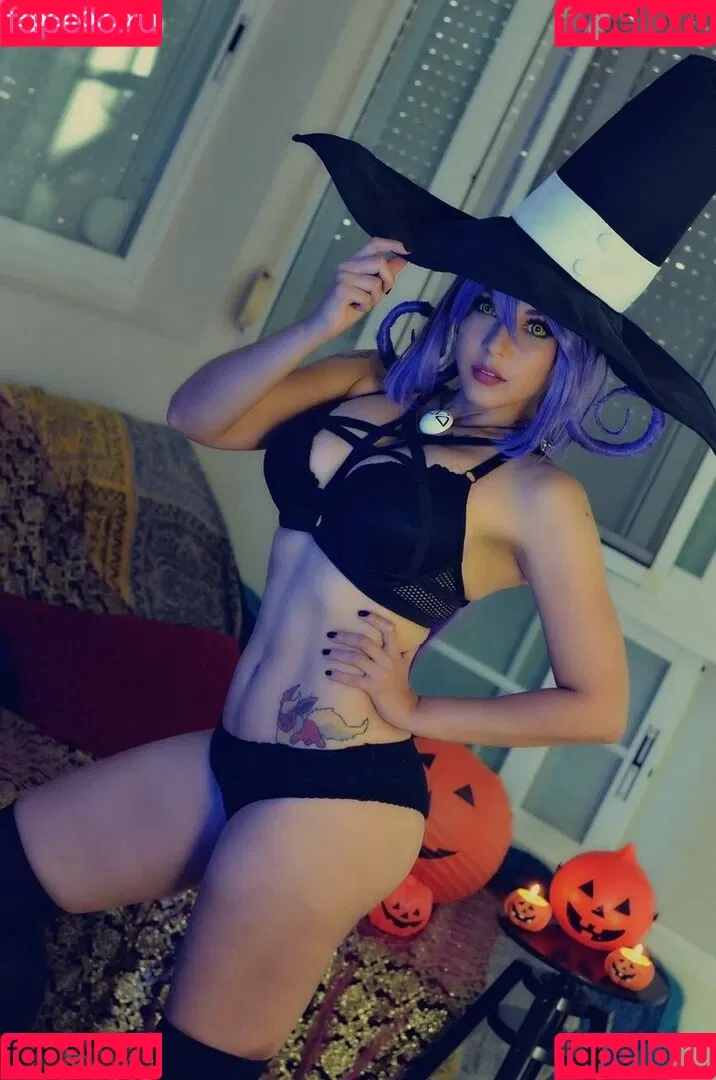 Shermie Cosplay Onlyfans Photo Gallery 