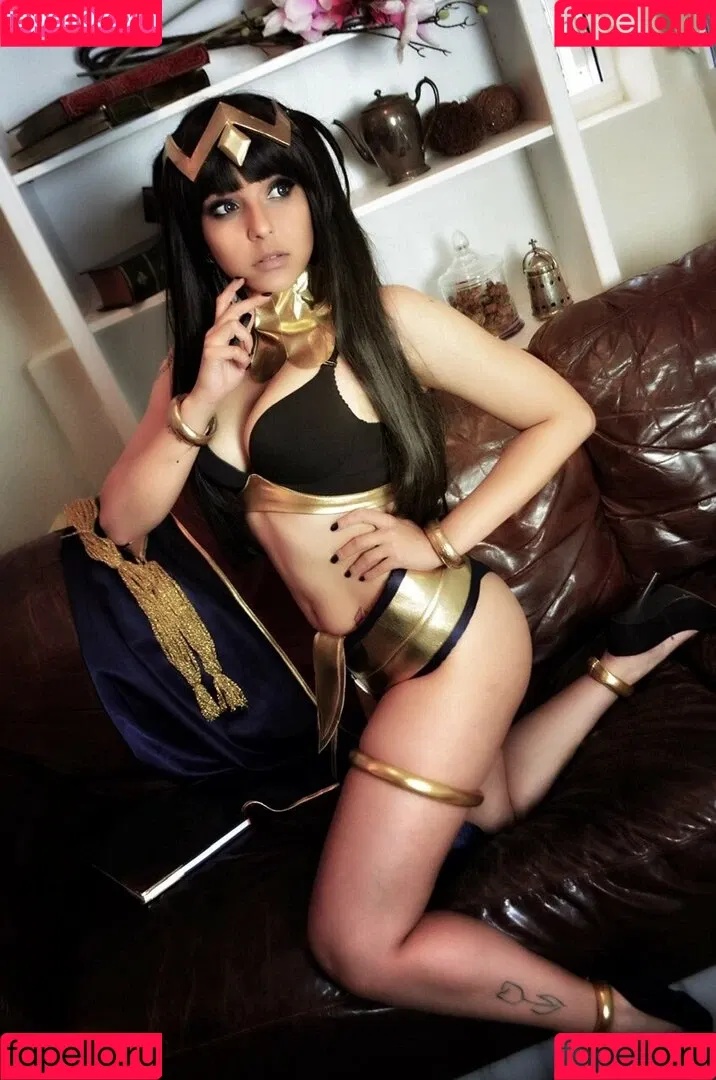 Shermie Cosplay Onlyfans Photo Gallery 