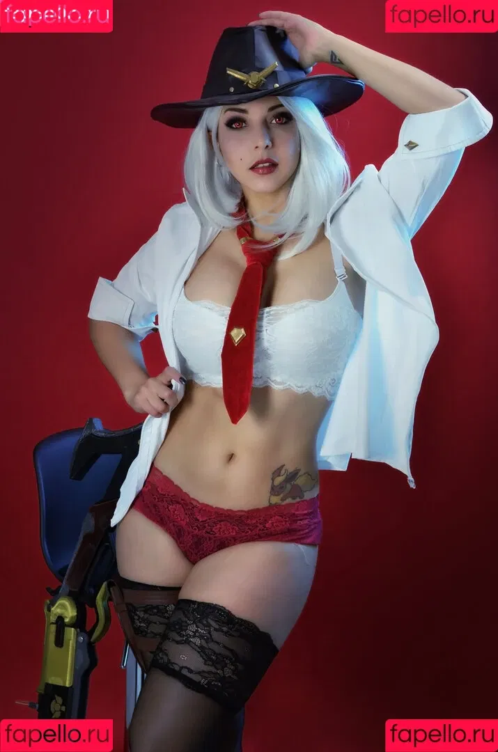 Shermie Cosplay Onlyfans Photo Gallery 