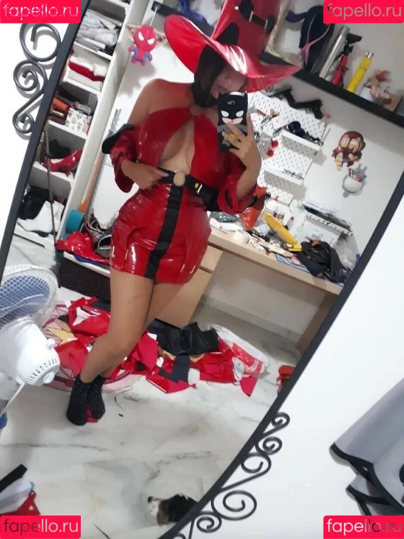 Shermie Cosplay Onlyfans Photo Gallery 