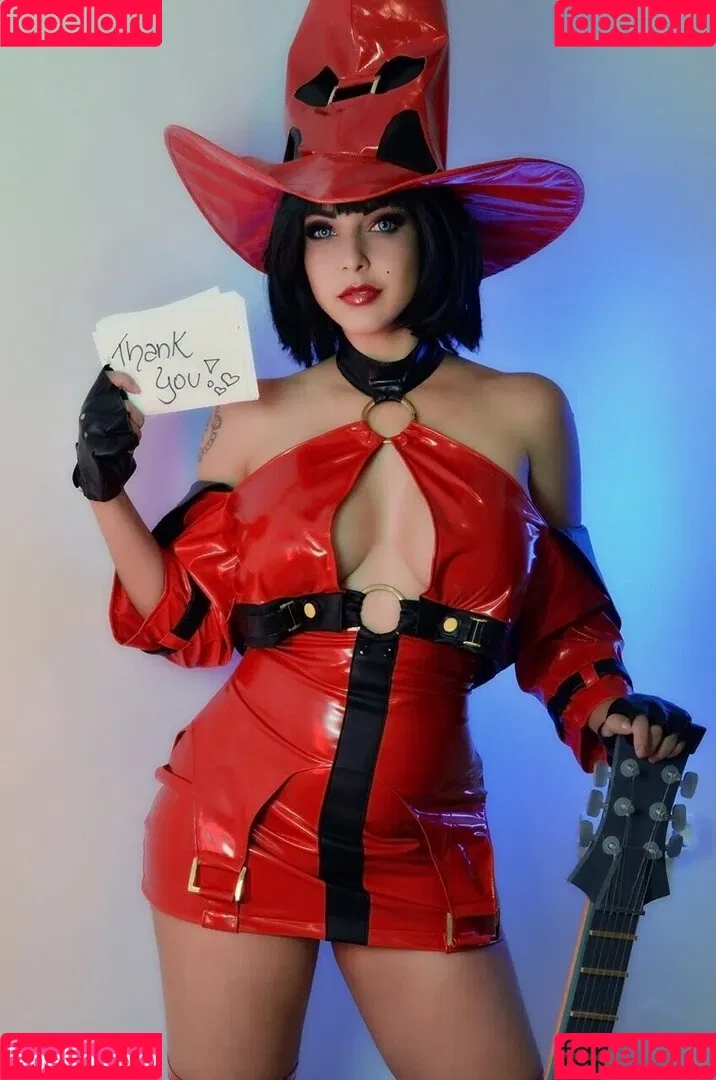 Shermie Cosplay Onlyfans Photo Gallery 