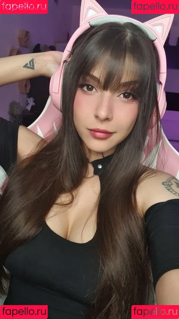 Shermie Cosplay Onlyfans Photo Gallery 