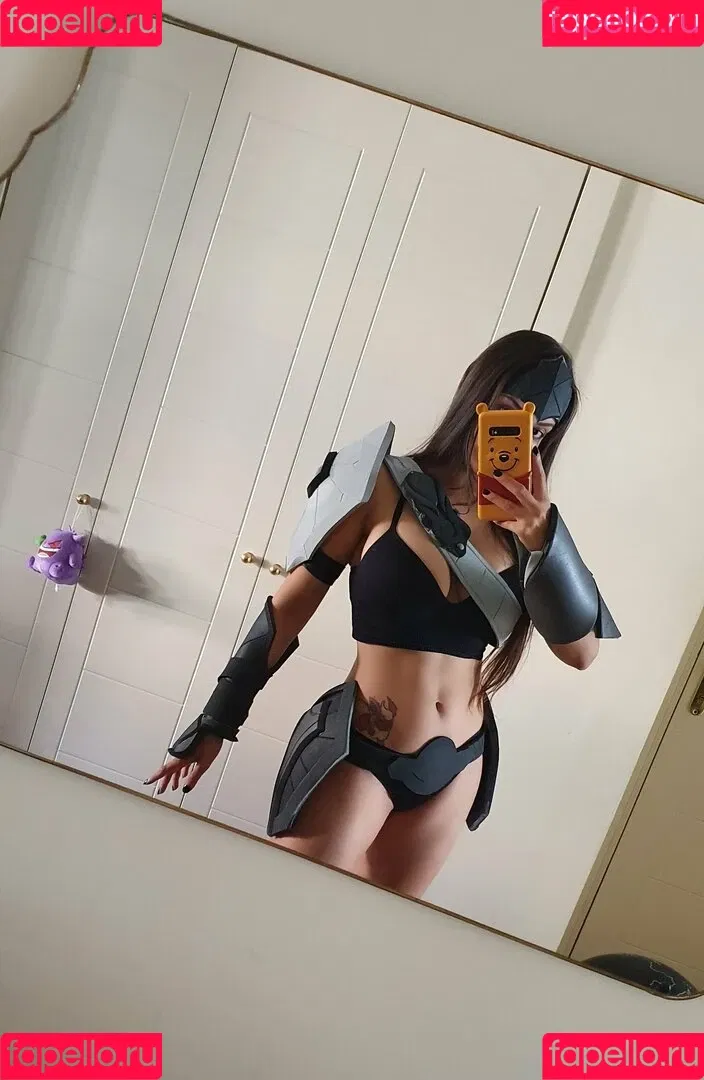 Shermie Cosplay Onlyfans Photo Gallery 