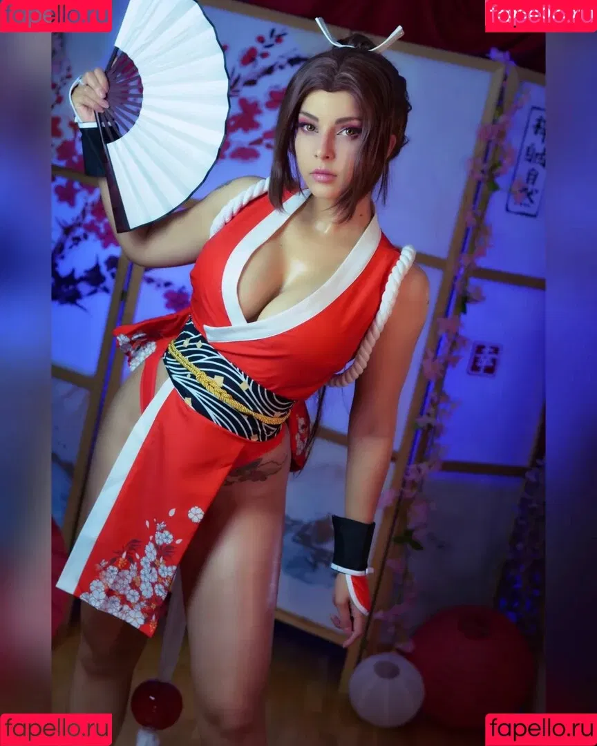 Shermie Cosplay Onlyfans Photo Gallery 