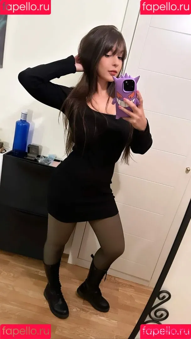 Shermie Cosplay Onlyfans Photo Gallery 