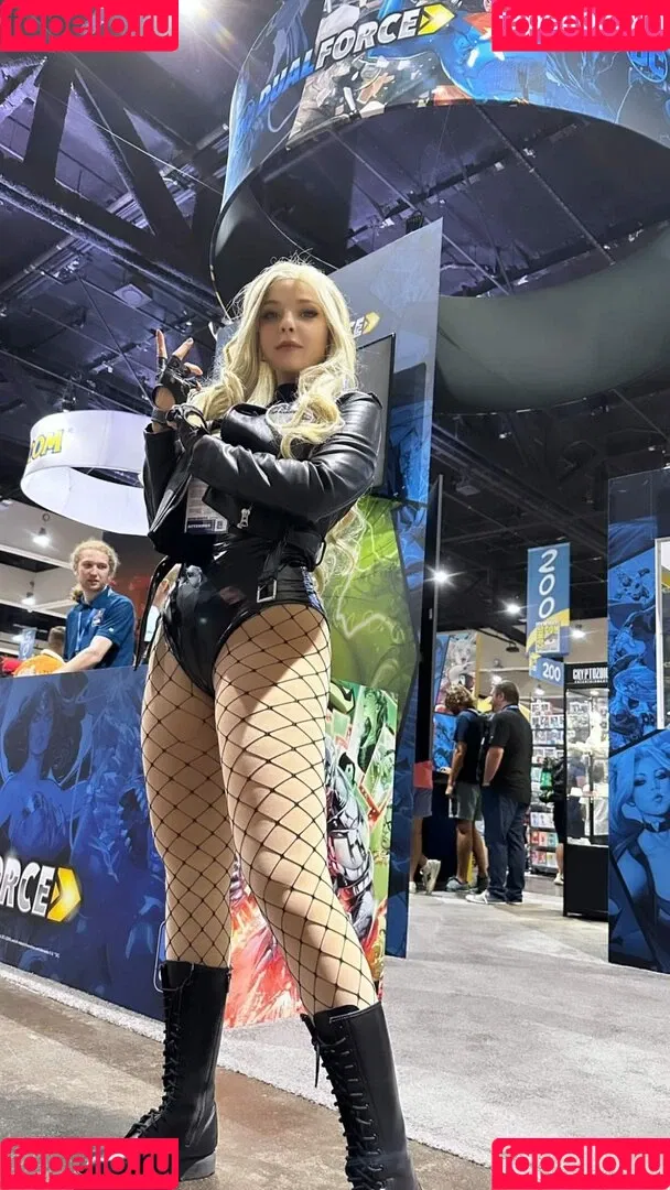 Shermie Cosplay Onlyfans Photo Gallery 