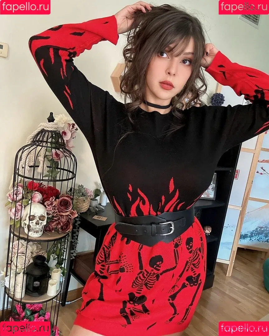 Shermie Cosplay Onlyfans Photo Gallery 