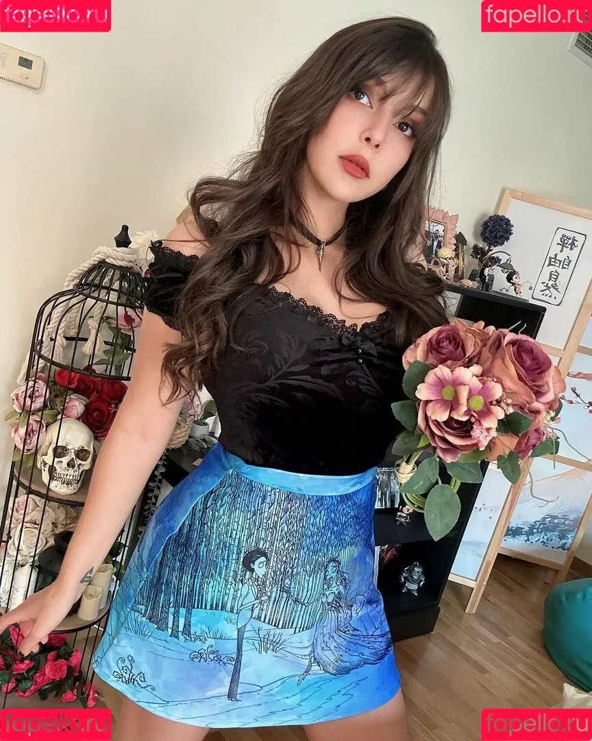 Shermie Cosplay Onlyfans Photo Gallery 