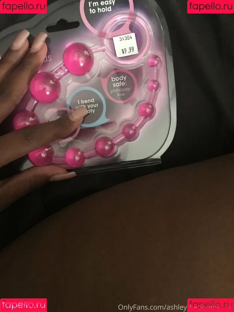 ashleythebombshelll Onlyfans Photo Gallery 