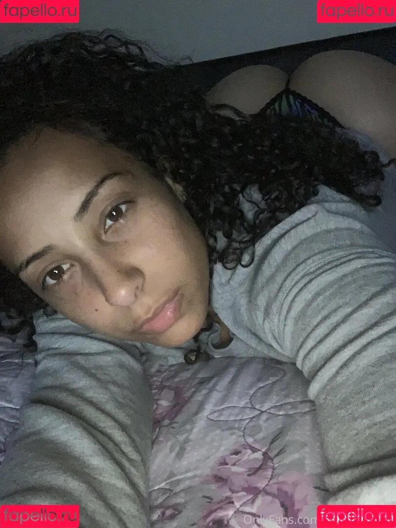 QueenSoTrill Onlyfans Photo Gallery 