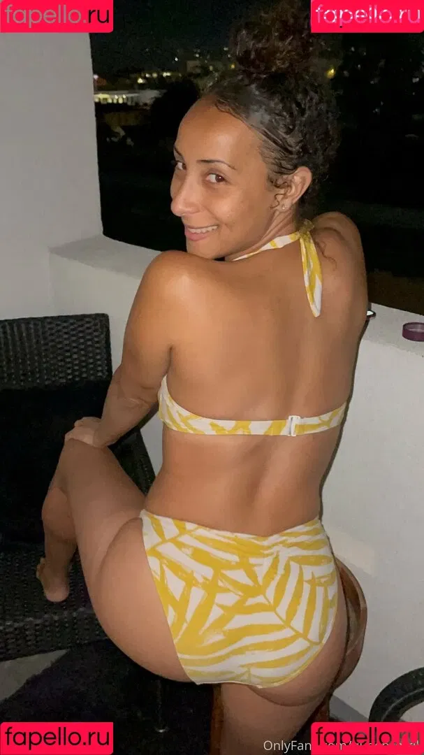 QueenSoTrill Onlyfans Photo Gallery 