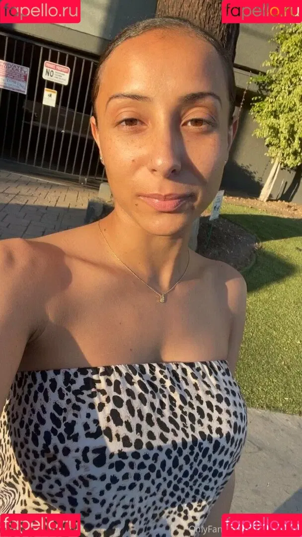QueenSoTrill Onlyfans Photo Gallery 