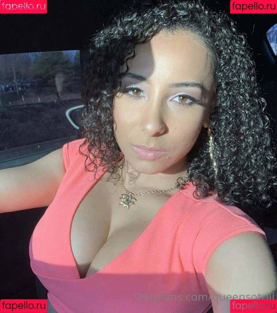 QueenSoTrill Onlyfans Photo Gallery 