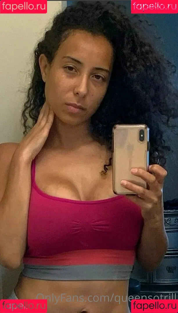 QueenSoTrill Onlyfans Photo Gallery 
