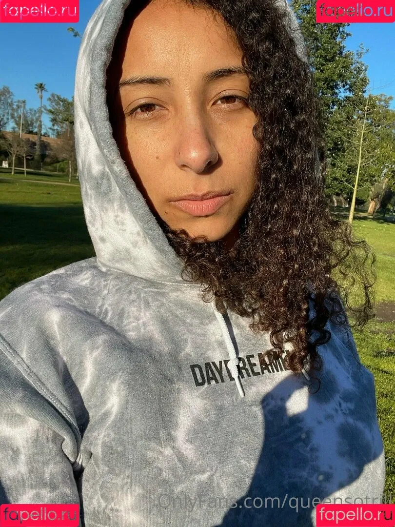 QueenSoTrill Onlyfans Photo Gallery 