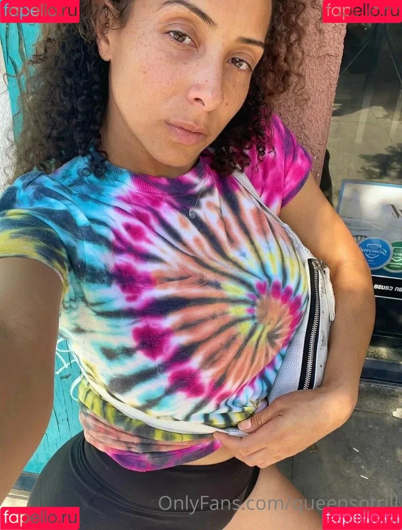 QueenSoTrill Onlyfans Photo Gallery 