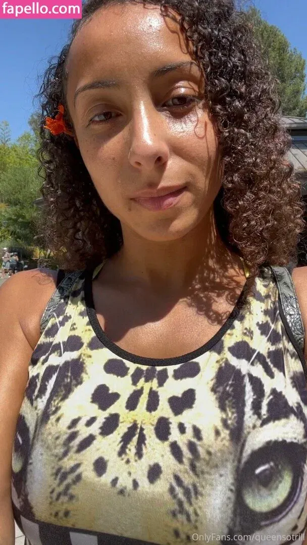 QueenSoTrill Onlyfans Photo Gallery 