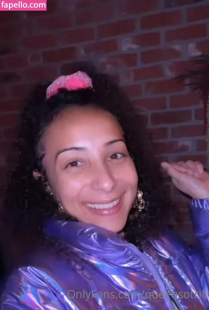 QueenSoTrill Onlyfans Photo Gallery 