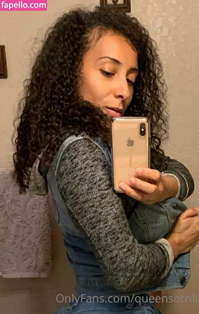 QueenSoTrill Onlyfans Photo Gallery 