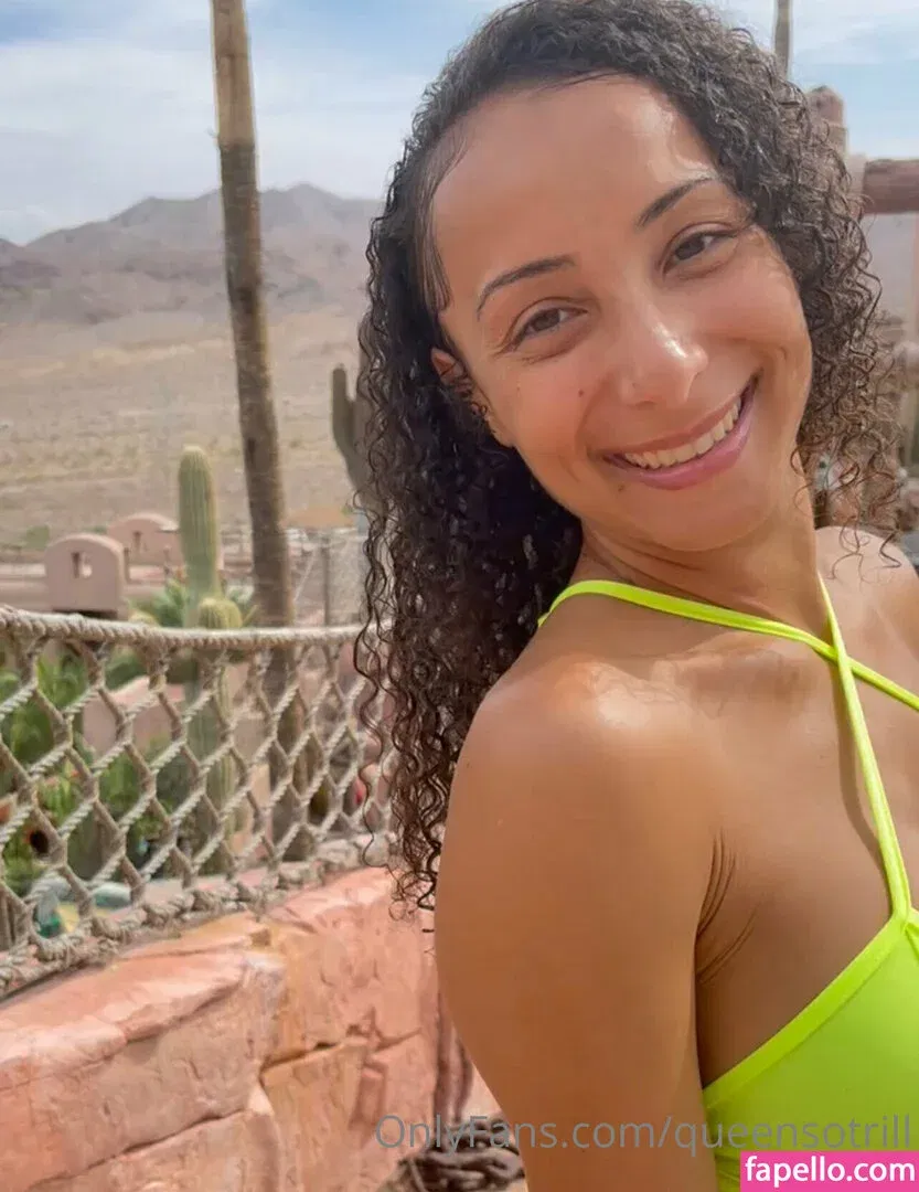 QueenSoTrill Onlyfans Photo Gallery 