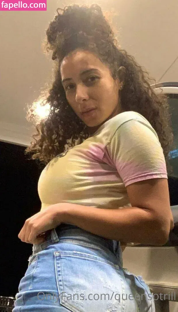 QueenSoTrill Onlyfans Photo Gallery 