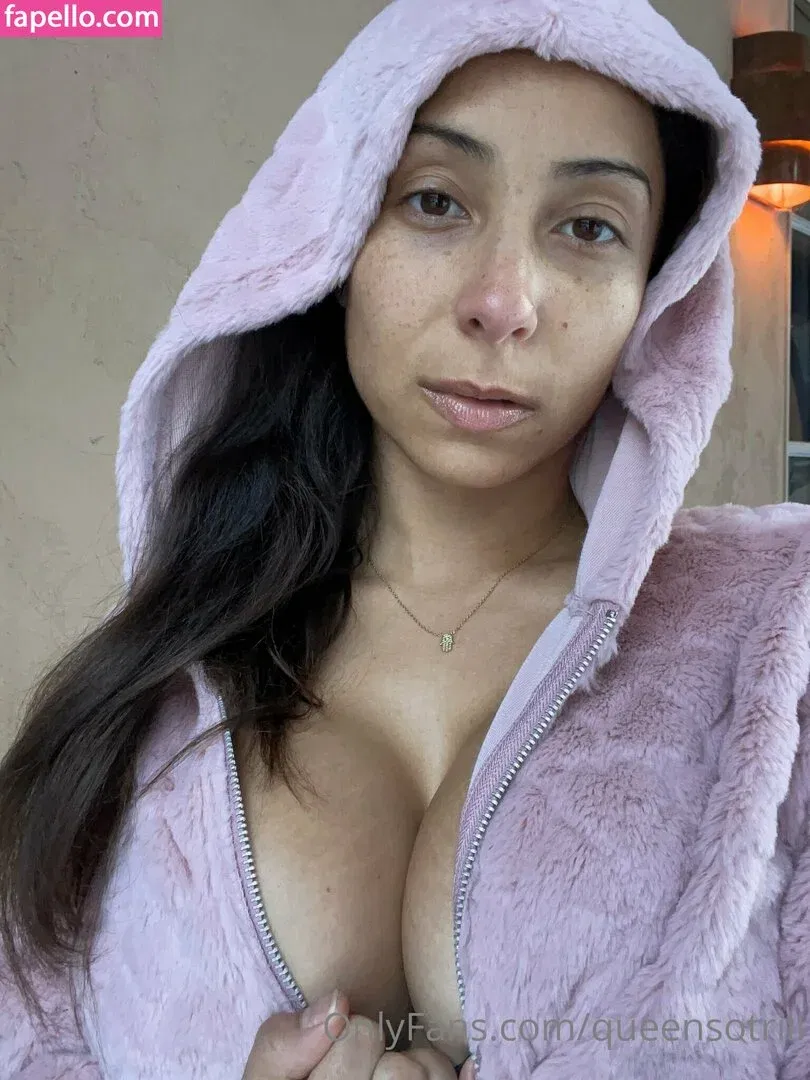 QueenSoTrill Onlyfans Photo Gallery 