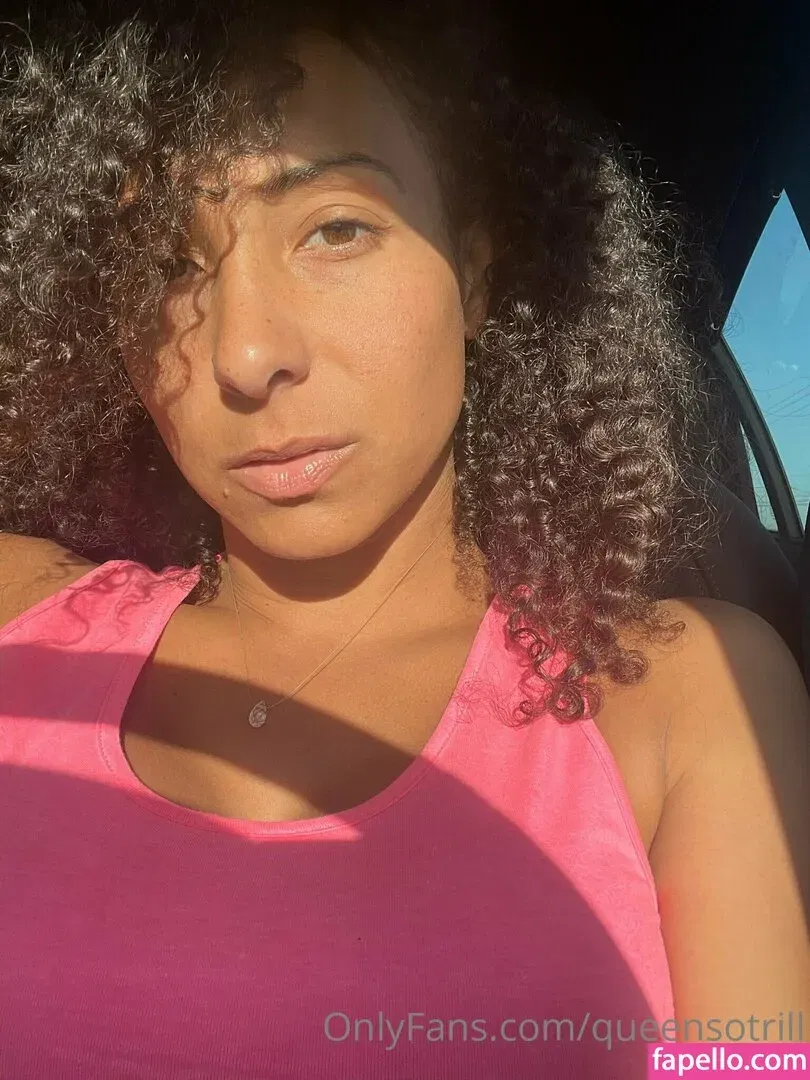 QueenSoTrill Onlyfans Photo Gallery 