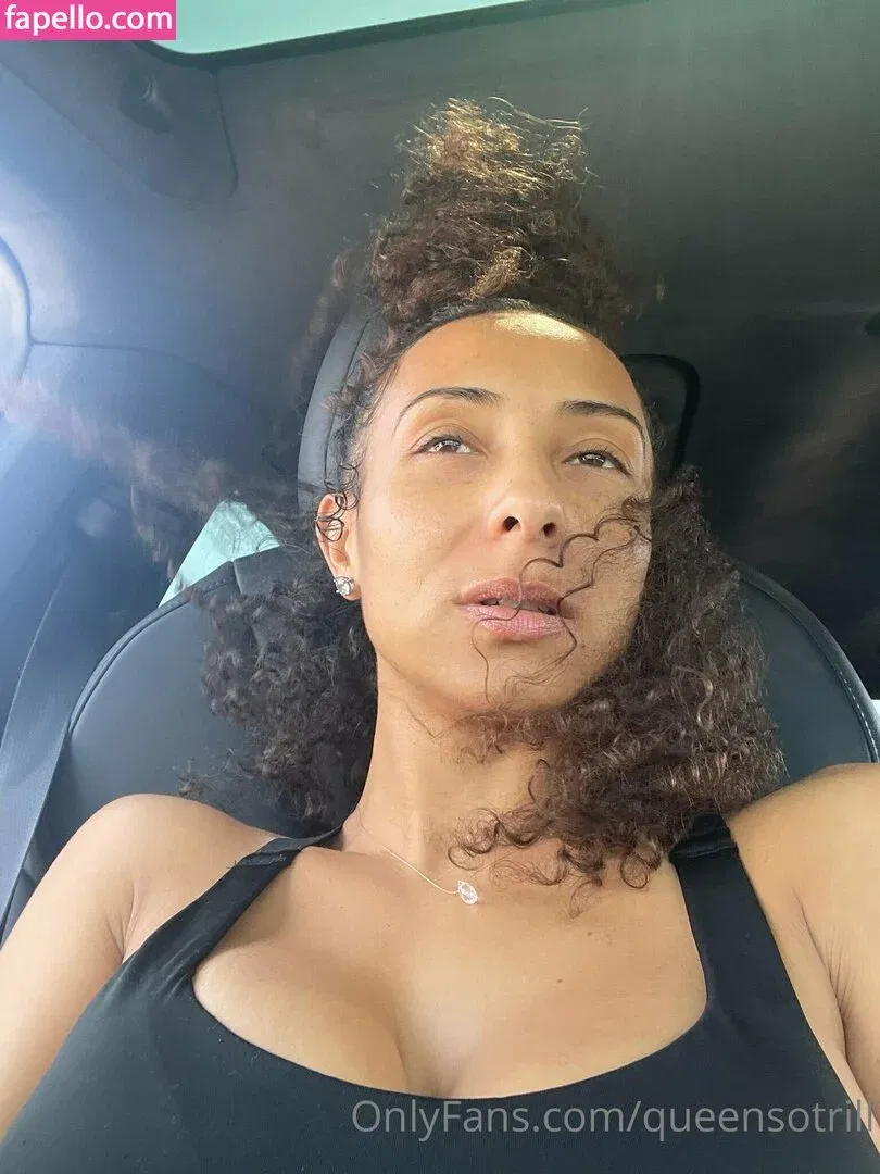 QueenSoTrill Onlyfans Photo Gallery 