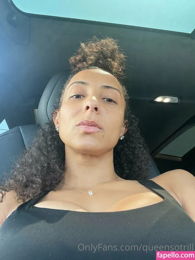 QueenSoTrill Onlyfans Photo Gallery 