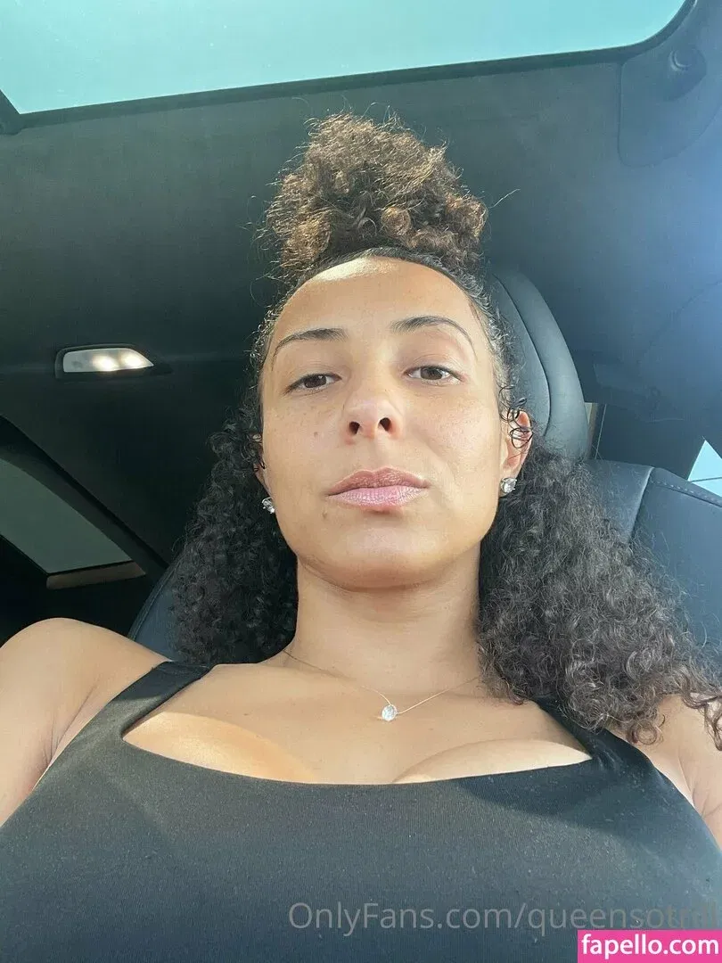 QueenSoTrill Onlyfans Photo Gallery 