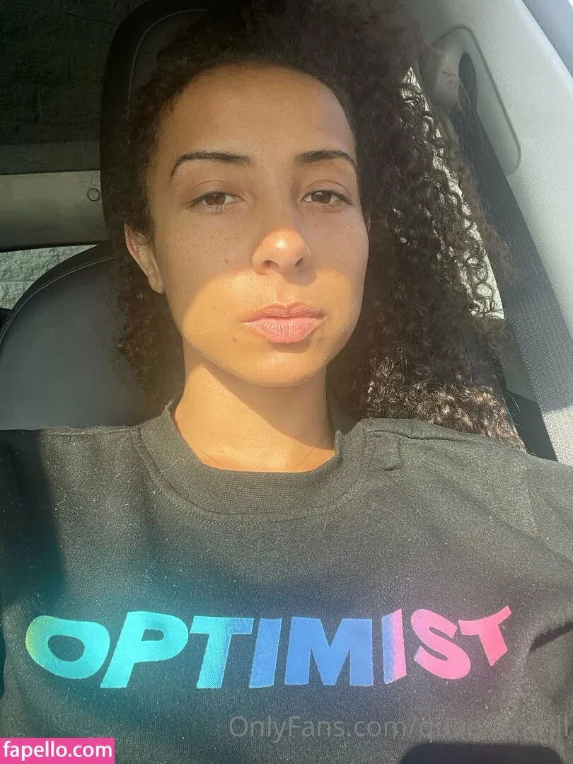 QueenSoTrill Onlyfans Photo Gallery 