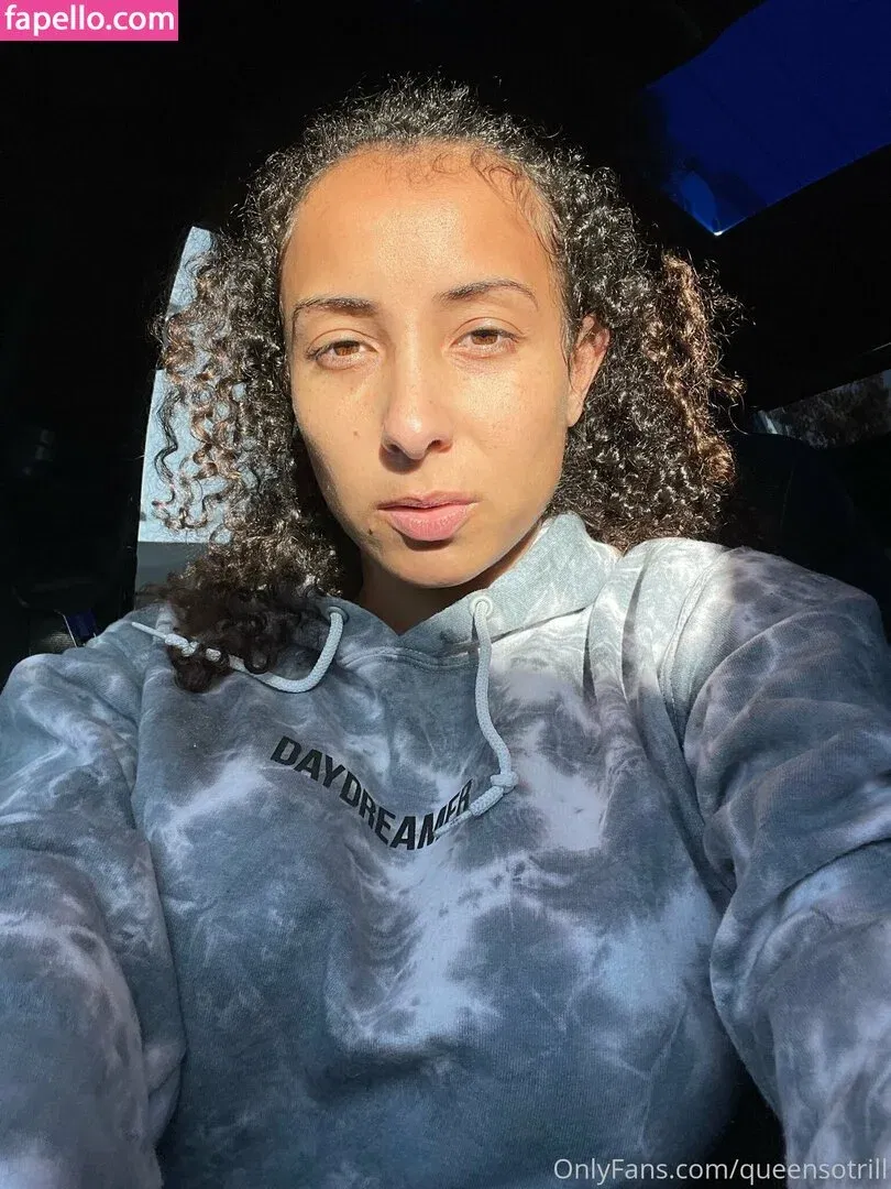 QueenSoTrill Onlyfans Photo Gallery 