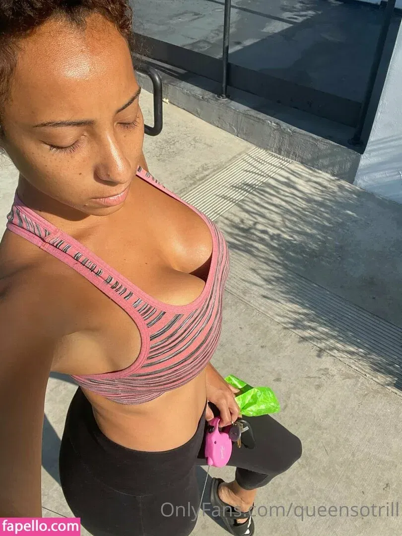 QueenSoTrill Onlyfans Photo Gallery 