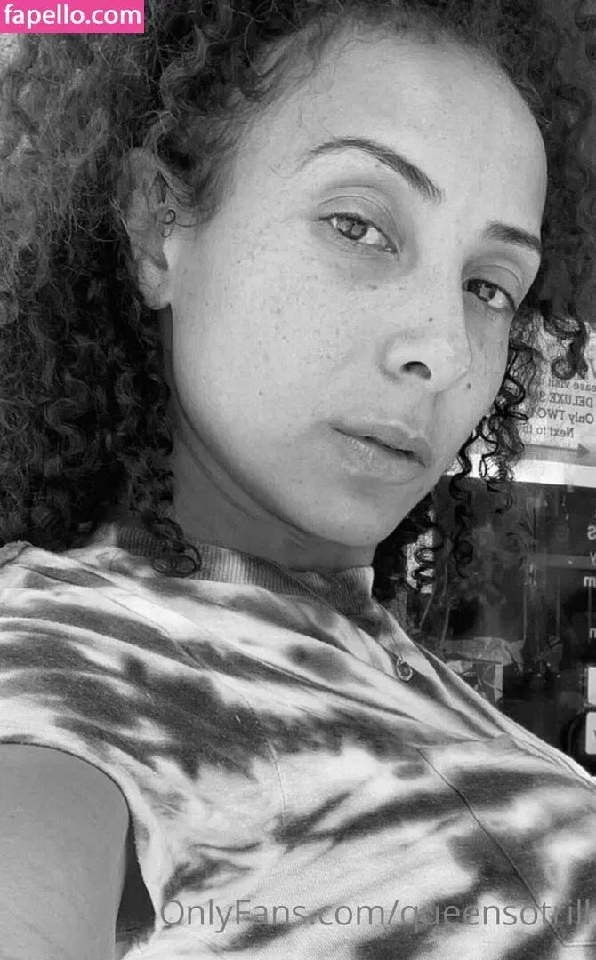 QueenSoTrill Onlyfans Photo Gallery 