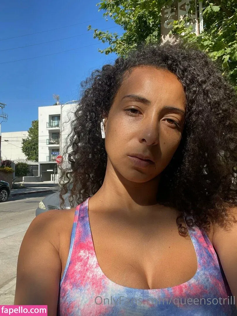 QueenSoTrill Onlyfans Photo Gallery 