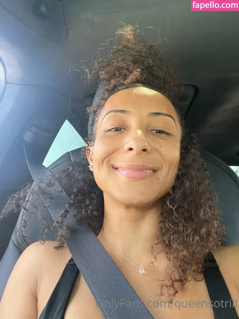 QueenSoTrill Onlyfans Photo Gallery 