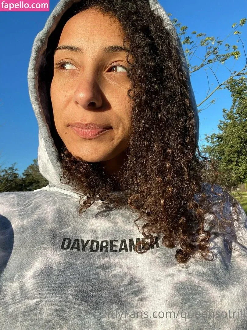 QueenSoTrill Onlyfans Photo Gallery 