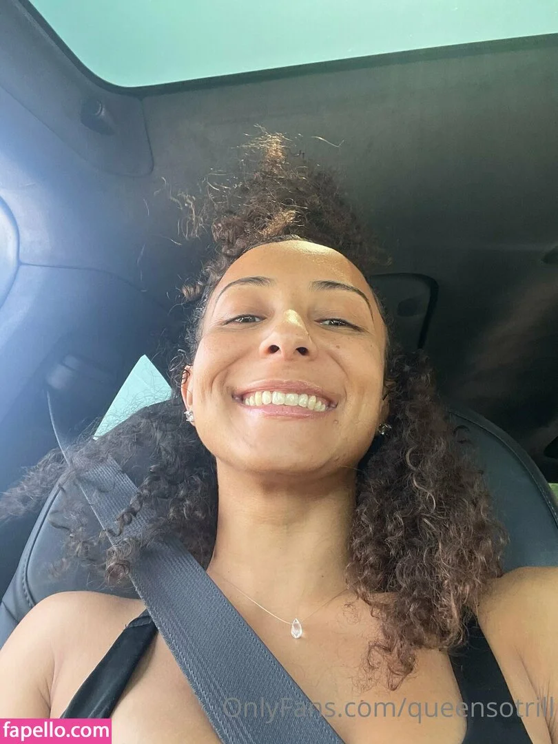 QueenSoTrill Onlyfans Photo Gallery 